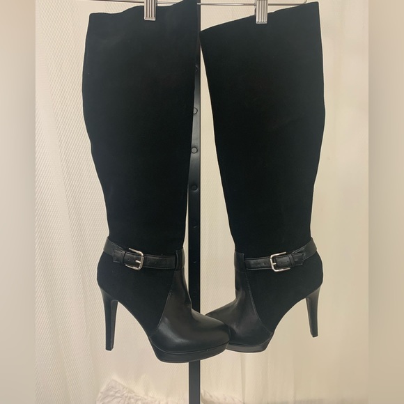 Audrey Brooke Black Leather Round Toe Tall Stiletto Heel Boots - Picture 1 of 7